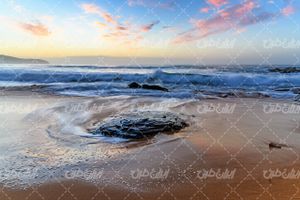 تصویر با کیفیت ساحل دریا همراه با چشم انداز رویایی و منظره دریا
