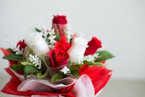 دسته گل عروس گل فروشی گل مصنوعی