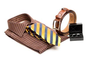 لباس فروشی مردانه پیراهن کراوات کمربند