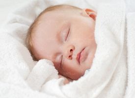 آتلیه کودک نوزاد بچه خوابیده
