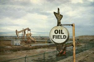 چاه نفت استخراج نفت طلای سیاه