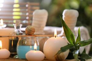 شمع میز چوبی حوله ماساژ