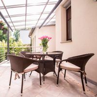 میز نهار خوری خانه ویلایی دیزاینر