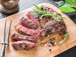 قصابی گوشت قرمز پروتئینی