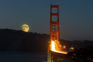 حلال ماه چشم انداز ماه منظره شب مهتابی