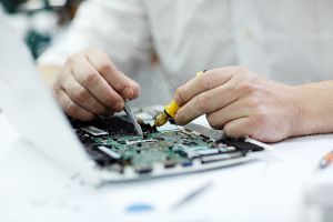 تعمیرات سخت افزاری خدمات کامپیوتری