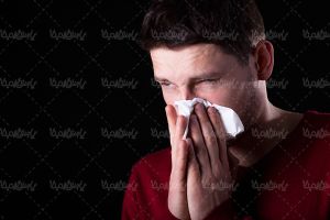 بیمار سرماخوردگی آبریزش بینی