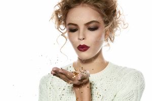 سالن آرایش سالن زیبایی میکاپ صورت آرایشگاه زنانه3