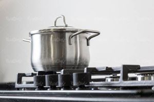ظروف آشپزخانه ظروف رویی ظروف روحی قابلمه اجاق گاز