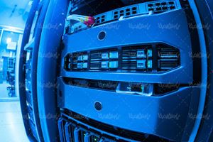 تجهیزات شبکه هاب سوئیچ راک سرور شبکه خدمات دامنه و هاستینگ17
