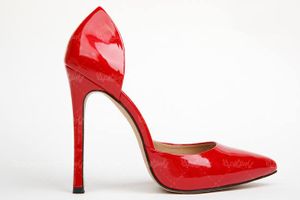 کفش زنانه کفش لژدار کفش پاشنه بلند کفش مجلسی قرمز7