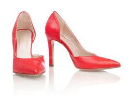 کفش زنانه کفش لژدار کفش پاشنه بلند کفش مجلسی قرمز14