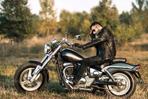 موتور سیکلت موتور سوار لباس موتور سواری مدل پوشاک مردانه
