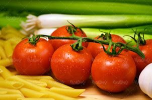 گوجه فرنگی میوه فروشی میوه سرا
