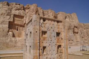 تخت جمشید آثار باستانی هخامنشیان 1