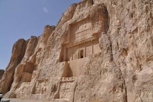 تخت جمشید مقبره داریوش 1