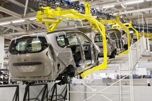 کارخانه صنعت ماشین سازی خودرو اتومبیل