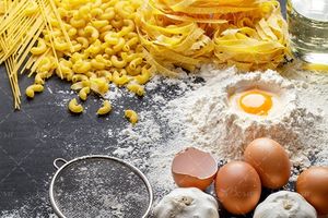 روغن مایع آرد تخم مرغ اسپاگتی سیر 