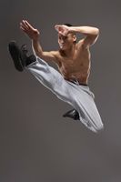 ورزش رزمی کاراته تکواندو مبارزه 4