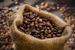 دانه های قهوه کیسه گونی قهوه