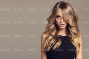 سالن آرایش میکاپ صورت چهره دختر
