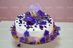 کیک تولد کیک خامه ای کیک جشن قنادی