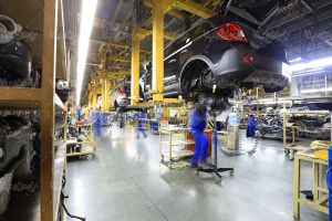خط تولید خودرو کارخانه صنعت خودروسازی