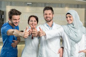 عکس خانم دکتر برای پروفایل