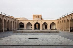 جاذبه های تاریخی ایران