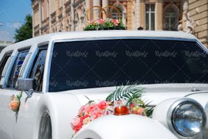 تزئین ماشین عروس