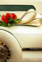 Decorate the bride car