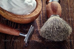 Razor handle