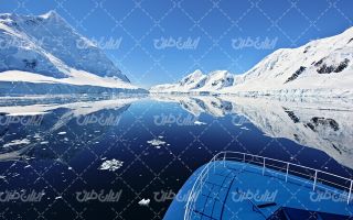 تصویر با کیفیت منظره دریاچه به همراه منظره زیبا و طبیعت زیبای برفی