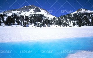 تصویر با کیفیت چشم انداز برفی به همراه منظره زیبا و طبیعت زیبای برفی
