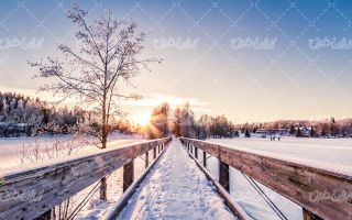 تصویر با کیفیت طبیعت زیبا همراه با منظره و چشم انداز زیبای زمستان