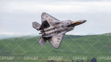 تصویر با کیفیت جت جنگی همراه با جنگنده و هواپیمای نظامی