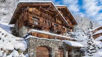 تصویر با کیفیت خانه چوبی همراه با فصل زمستان و برف