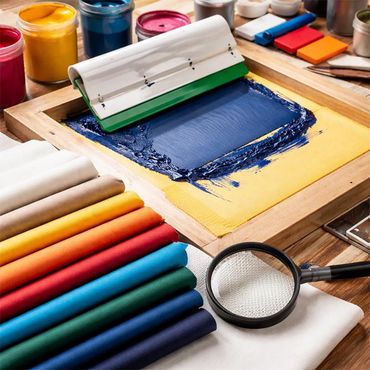 چه پارچه‌ای برای چاپ سیلک مناسب‌تر است؟