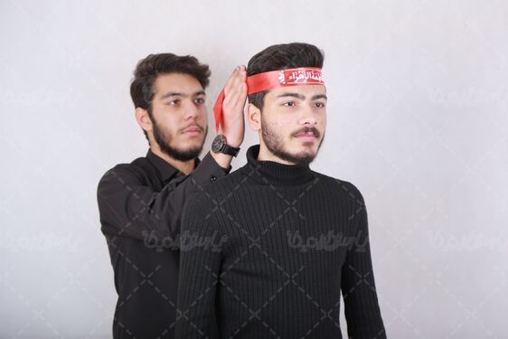 عکس مرد با لباس مشکی