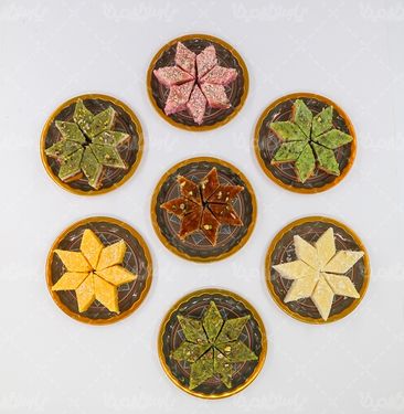 تصویر انواع شیرینی لوز