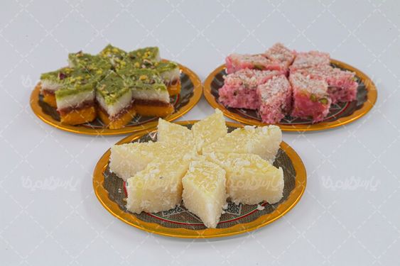 تصویر انواع شیرینی لوز