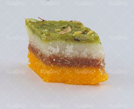 تصویر شیرینی لوز