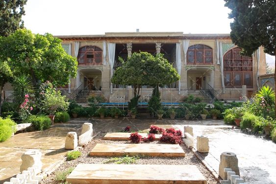 عکس موزه هفت تنان شیراز