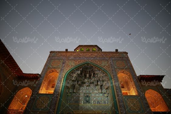 کاشی کاری دیوار حرم شاهچراغ