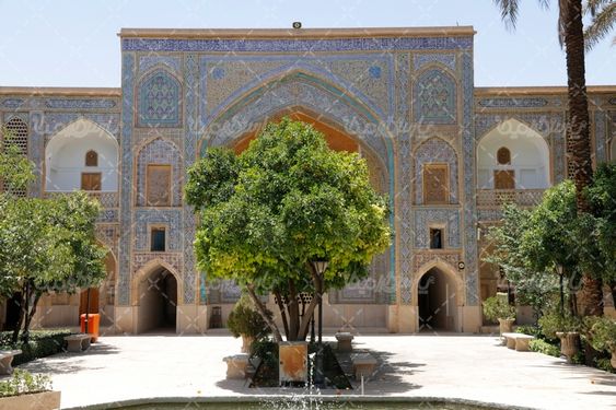 تصویر مدرسه خان شیراز