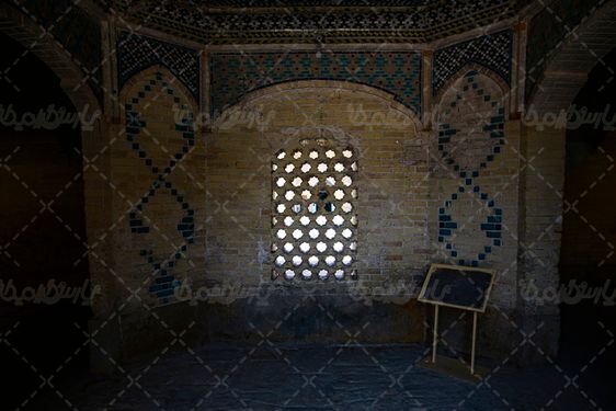 پنجره مشبک مسجد مشیر