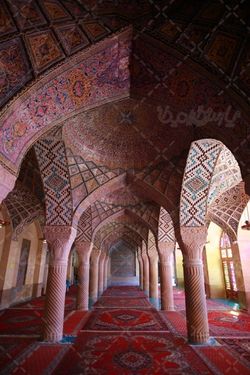 عکس ستون های مسجد نصیرالملک