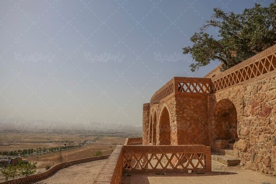 مقبره بوذرجمهر قائنی