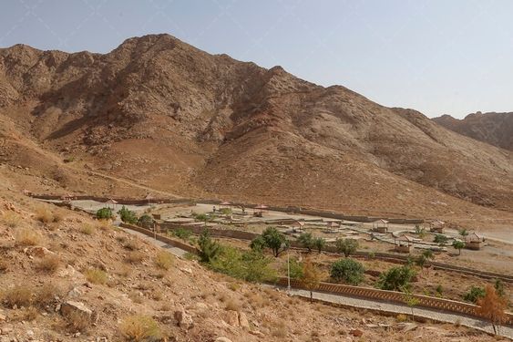 عکس مقبره بوذرجمهر قائنی