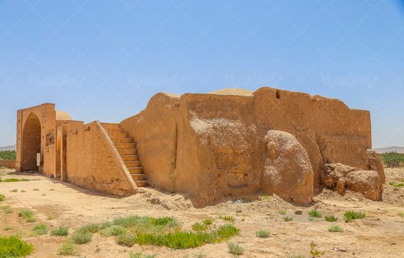 عکس حوض انباری و مسجد سیدی